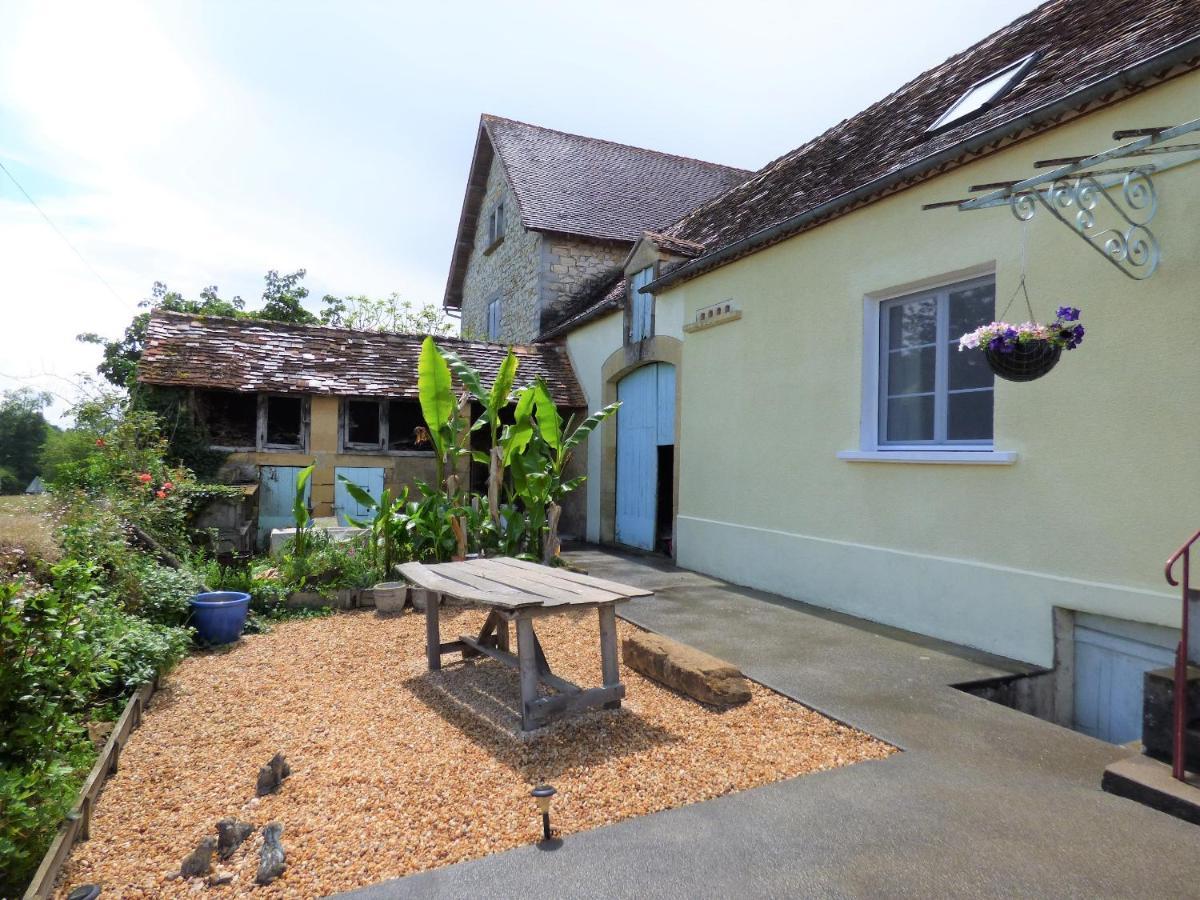 Les Tibles Bed and Breakfast Nanthiat Exterior foto