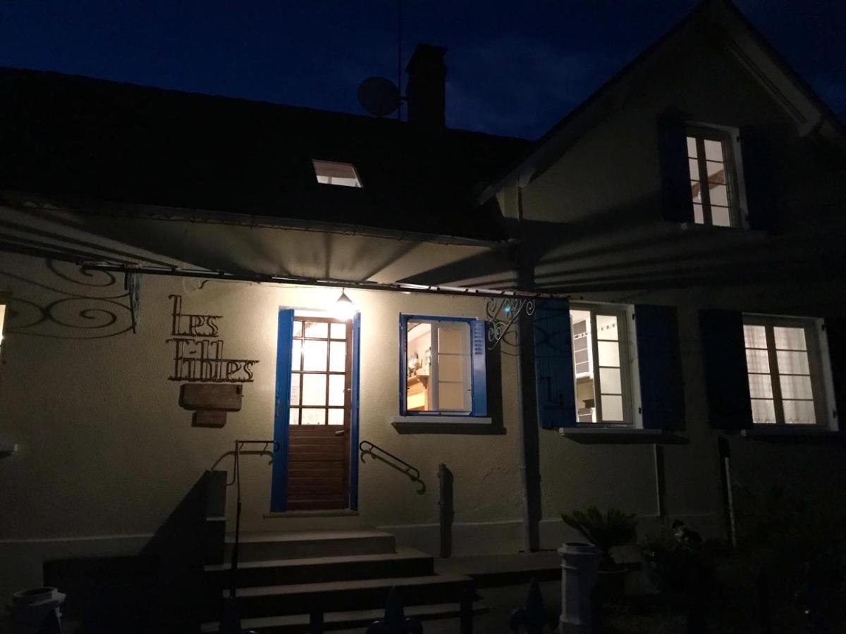 Les Tibles Bed and Breakfast Nanthiat Exterior foto