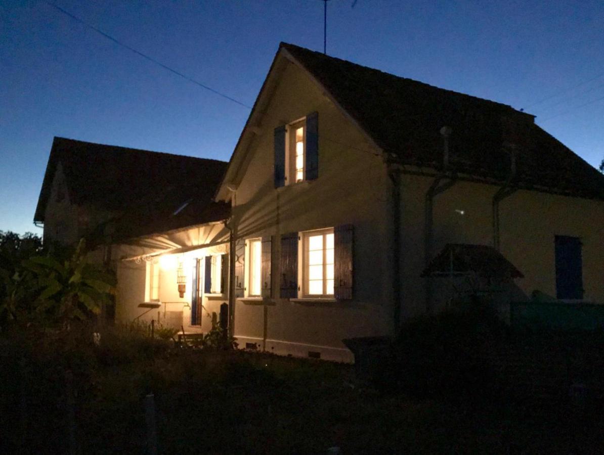 Les Tibles Bed and Breakfast Nanthiat Exterior foto
